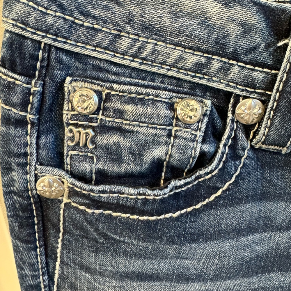 Miss Me, size 25, inseam 33” NWOT - Picture 4 of 5